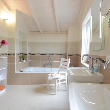 3 Bedroom Lovely In Сasa de vacaciones *