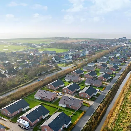 3 Bedroom Lovely In * Dagebüll